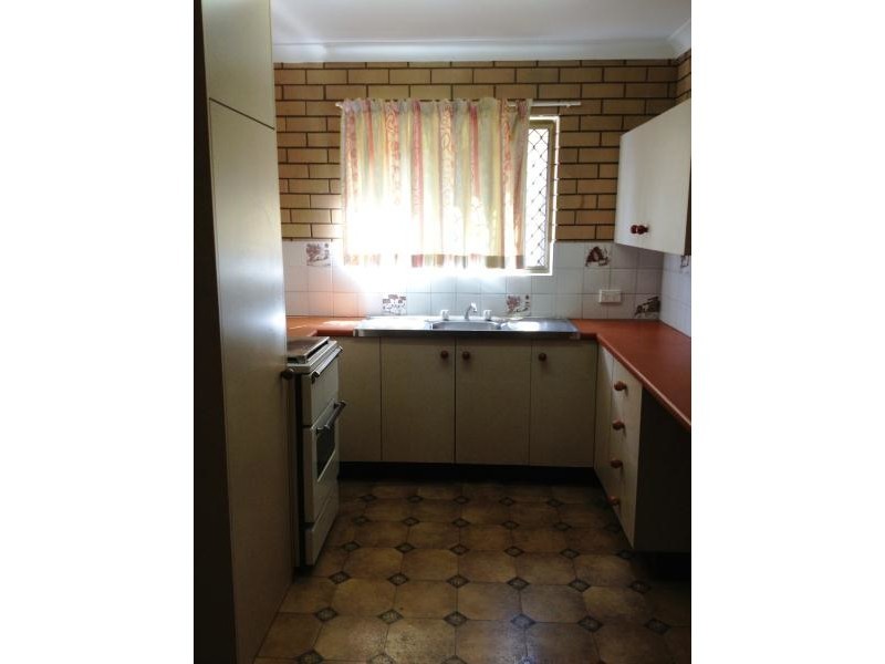 2/95 Archer Street, Allenstown QLD 4700